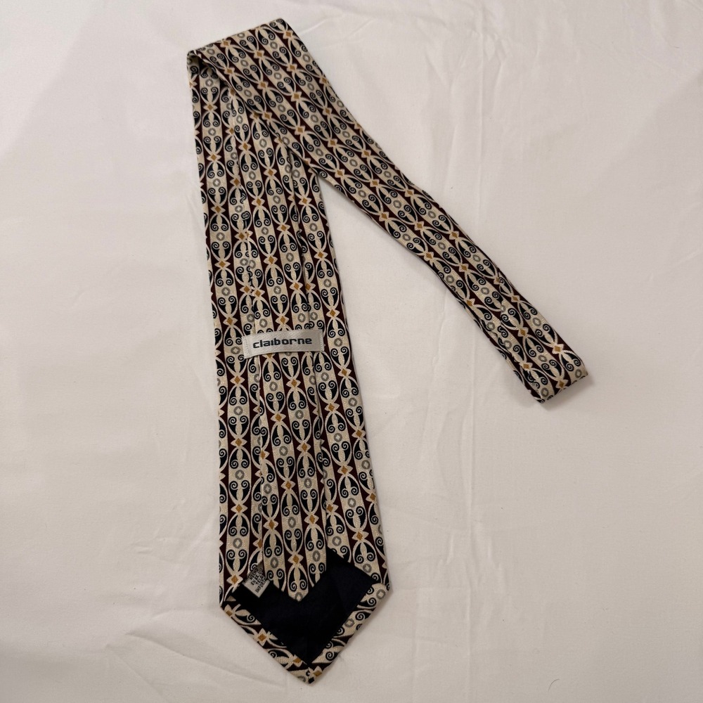 Claiborne Men's Silk Necktie Geometric Pattern‎ Formal Business